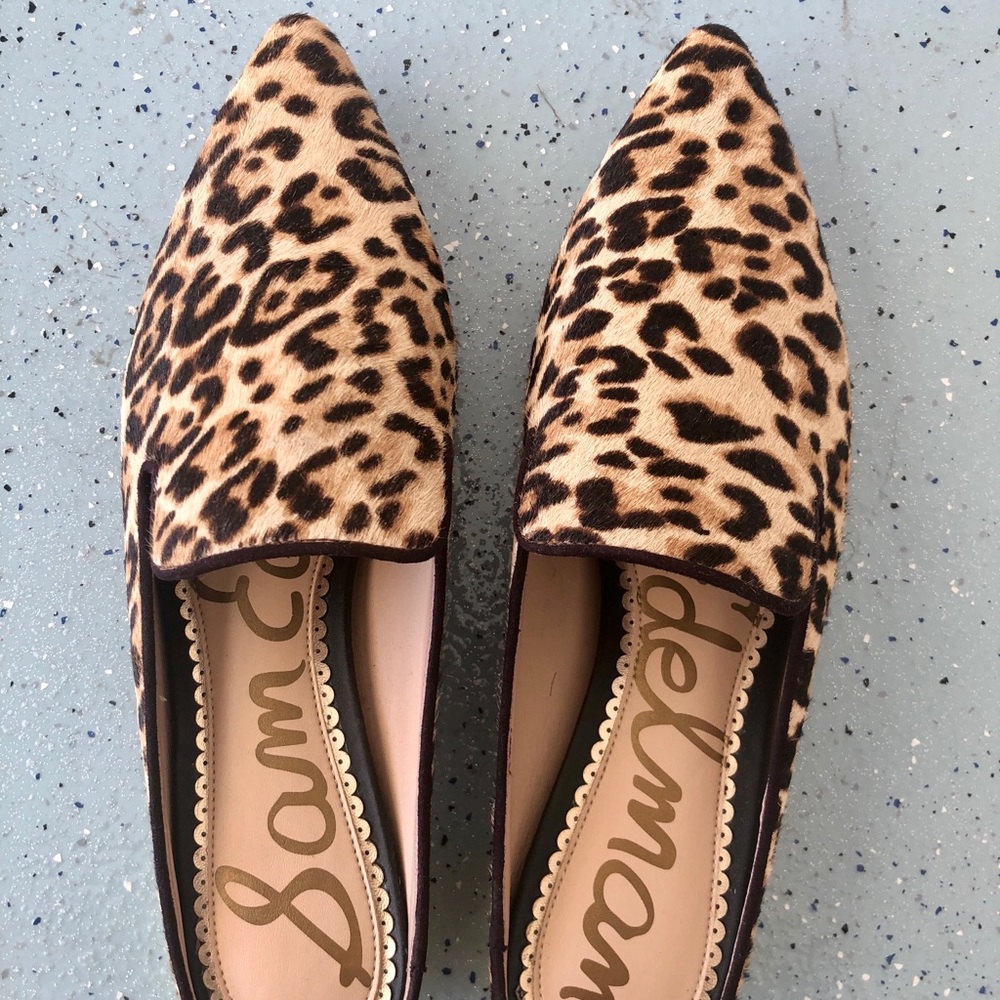 Sam Edelman Pointed leopard print loafers